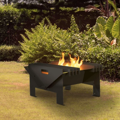Brasero Gjøvik para Exterior | Diseño Elegante y Funcional Brasero para exterior Gjøvik en color negro, diseño compacto y elegante.