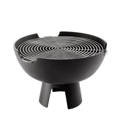 Stylish Pozo de fuegofrom Morsø Morsø firepit Para cocina al aire libre. Cocina en el jardín.