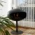 Pedestal Cocoon en negro con base negra