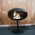 Pedestal Cocoon en negro con base negra