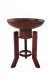 Estufa de acero sobre una base de madera. Exclusivo estilo.