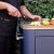 Cocina Prep negra de Everdure para exteriores