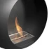 Chimenea redonda con un diámetro de 60 cm. Acabado en acero negro y forma curvada hacia el frontal